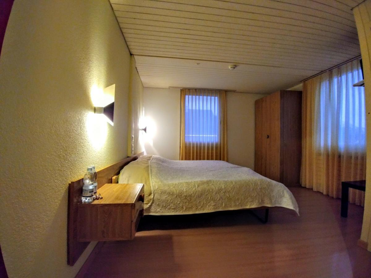Hotel Deja Vu Сарганс Екстериор снимка